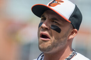 orioles player steve pearce making a face