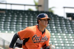 orioles manny machado running bases