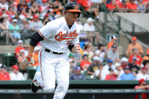 md baseball oriole player running bases