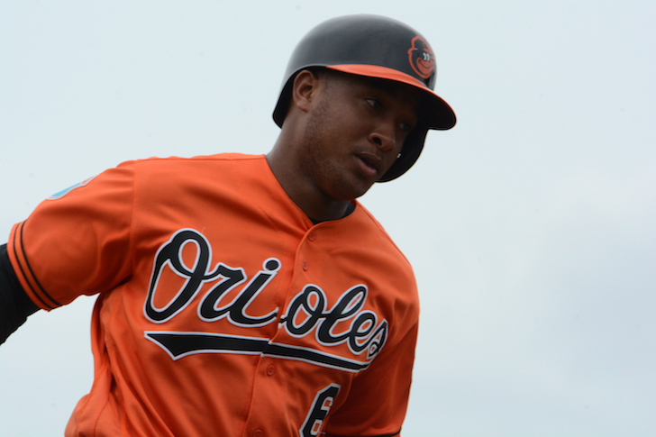 Jonathan Schoop rounds the bases.