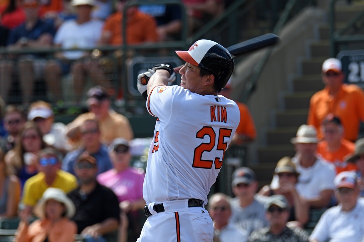 Baltimore Orioles OF Hyun-soo Kim swings his bat.