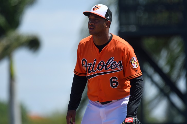 Baltimore Orioles second baseman Jonathan Schoop gets ready to defend.