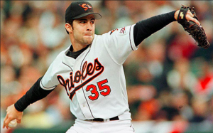 mike mussina pitches for the orioles.